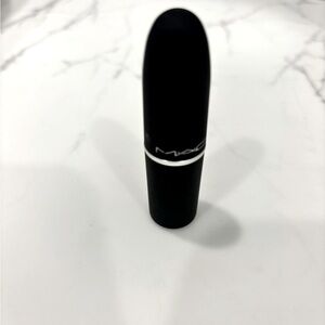 Rouge à lèvre pink MAC neuf 
Lipstick brand new